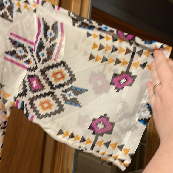 Sheer top - Picture 4 of 4